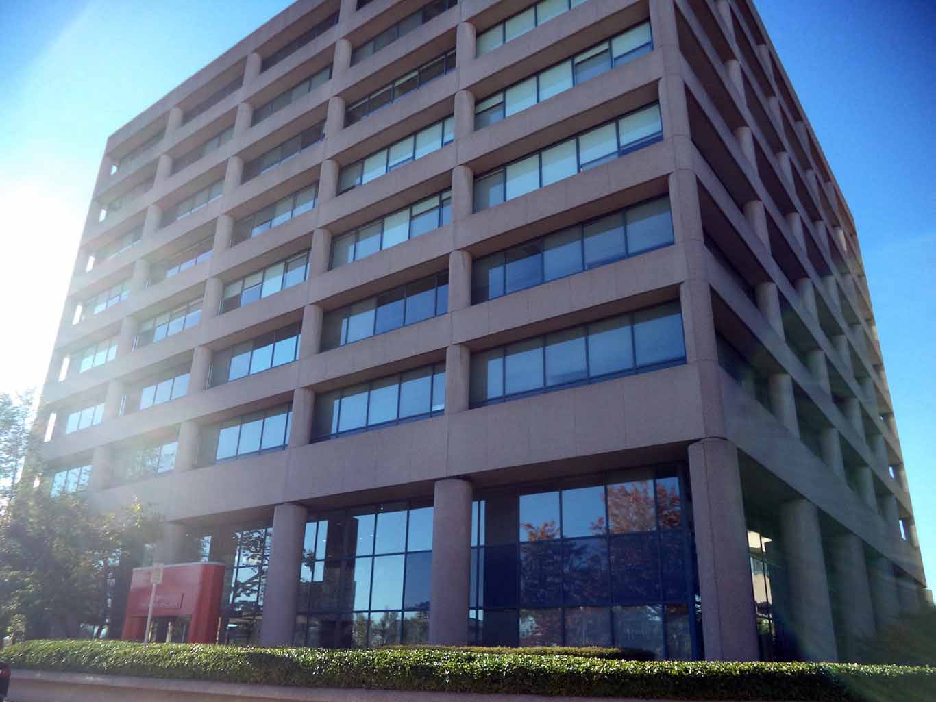 Regus - 895 Don Mills